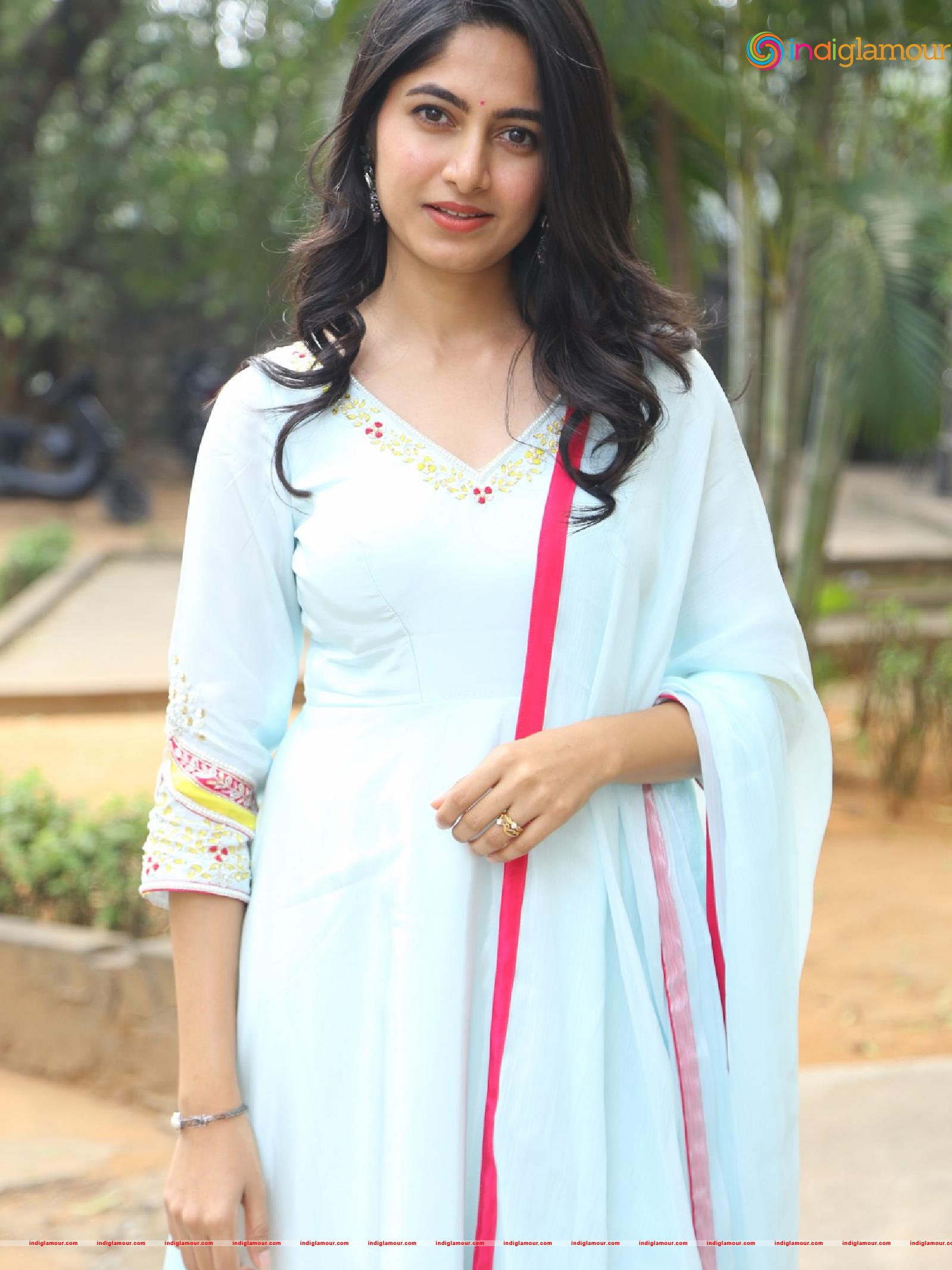 Kushee Ravi Actress hd photo