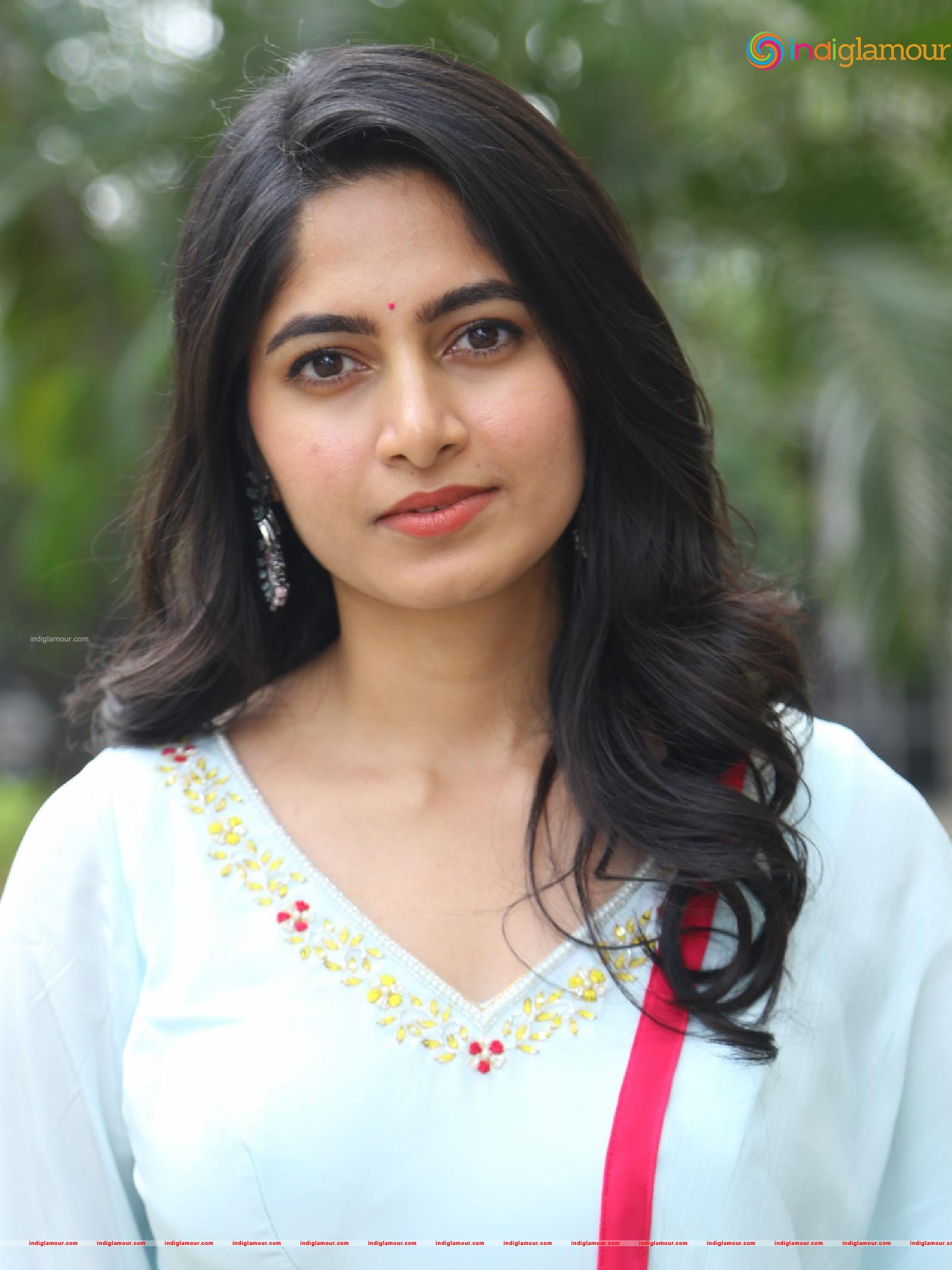 Kushee Ravi Actress hd photo