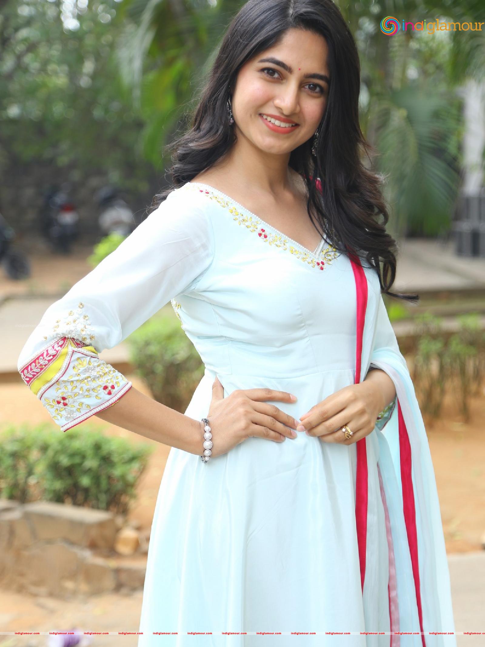 Kushee Ravi Actress hd photo