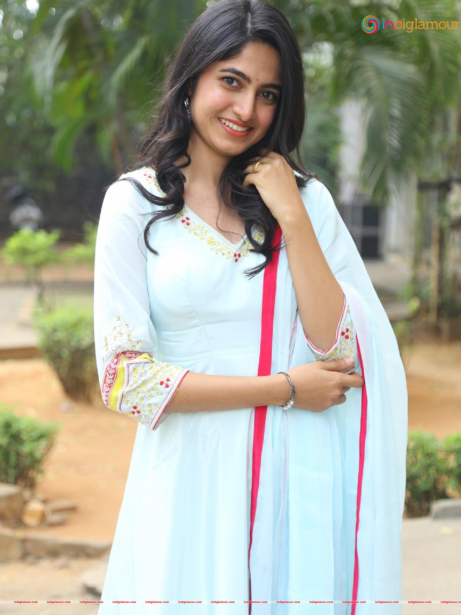 Kushee Ravi Actress hd photo