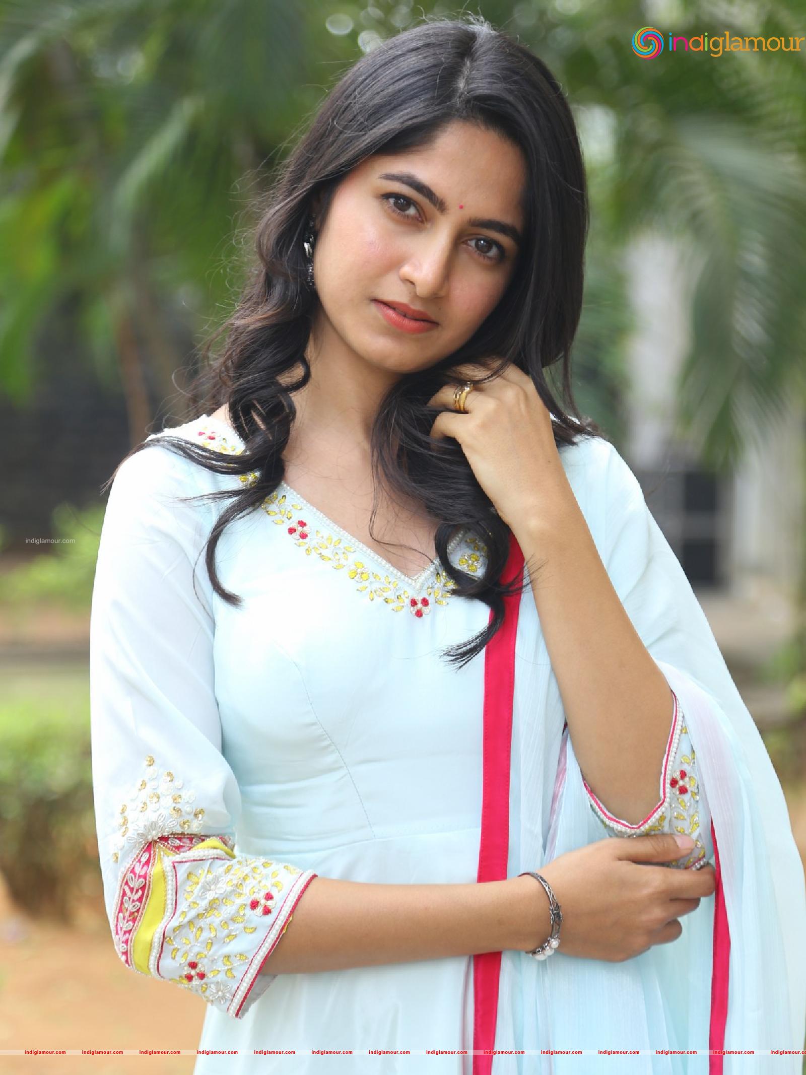 Kushee Ravi Actress hd photo