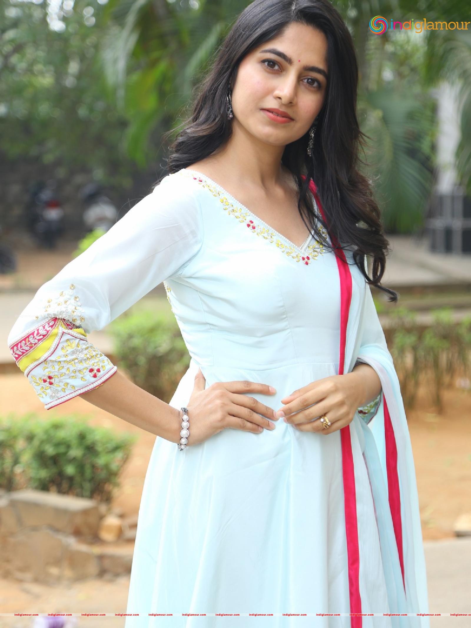 Kushee Ravi Actress hd photo