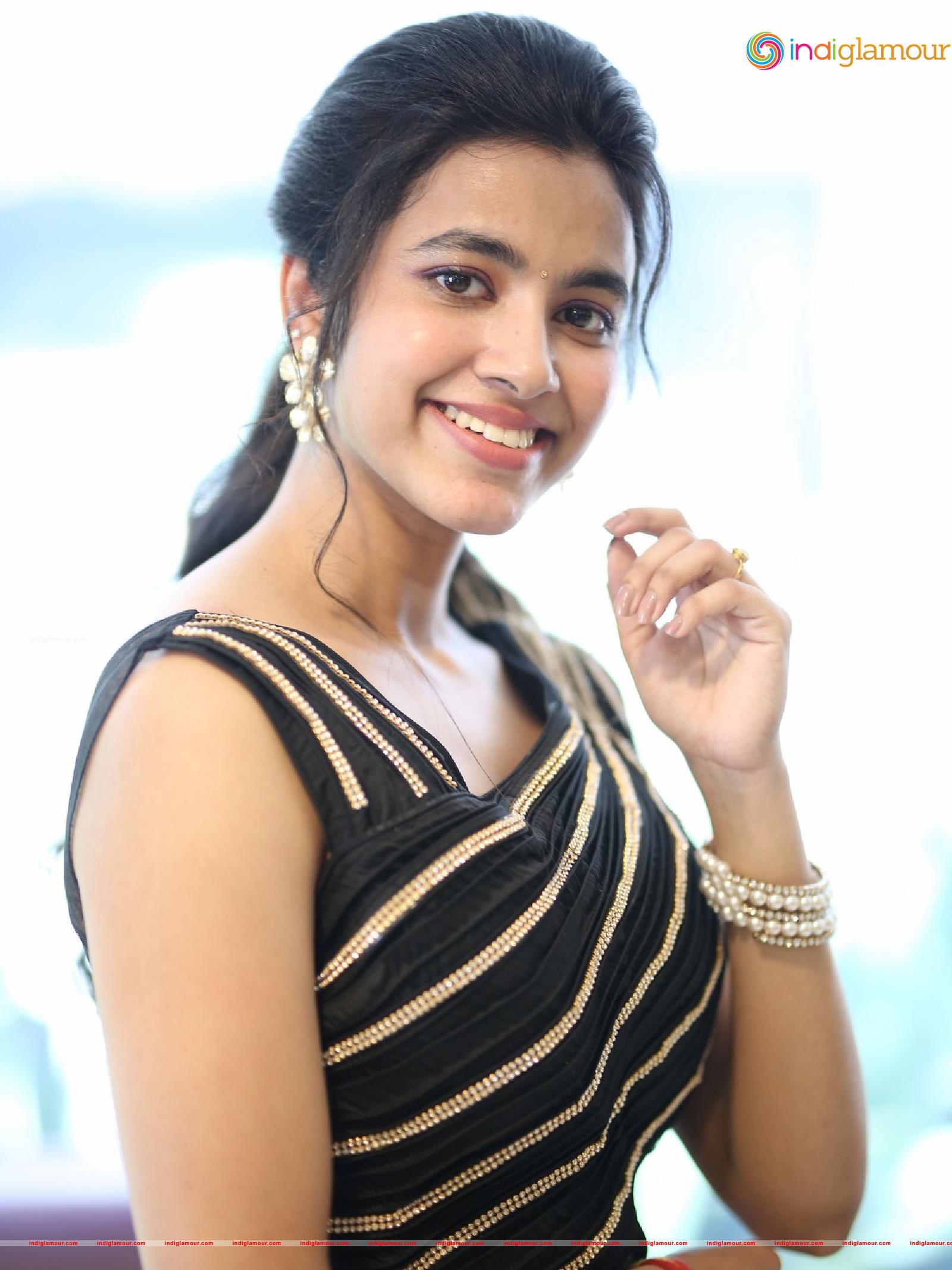 Shivani Nagaram Actress hd photo