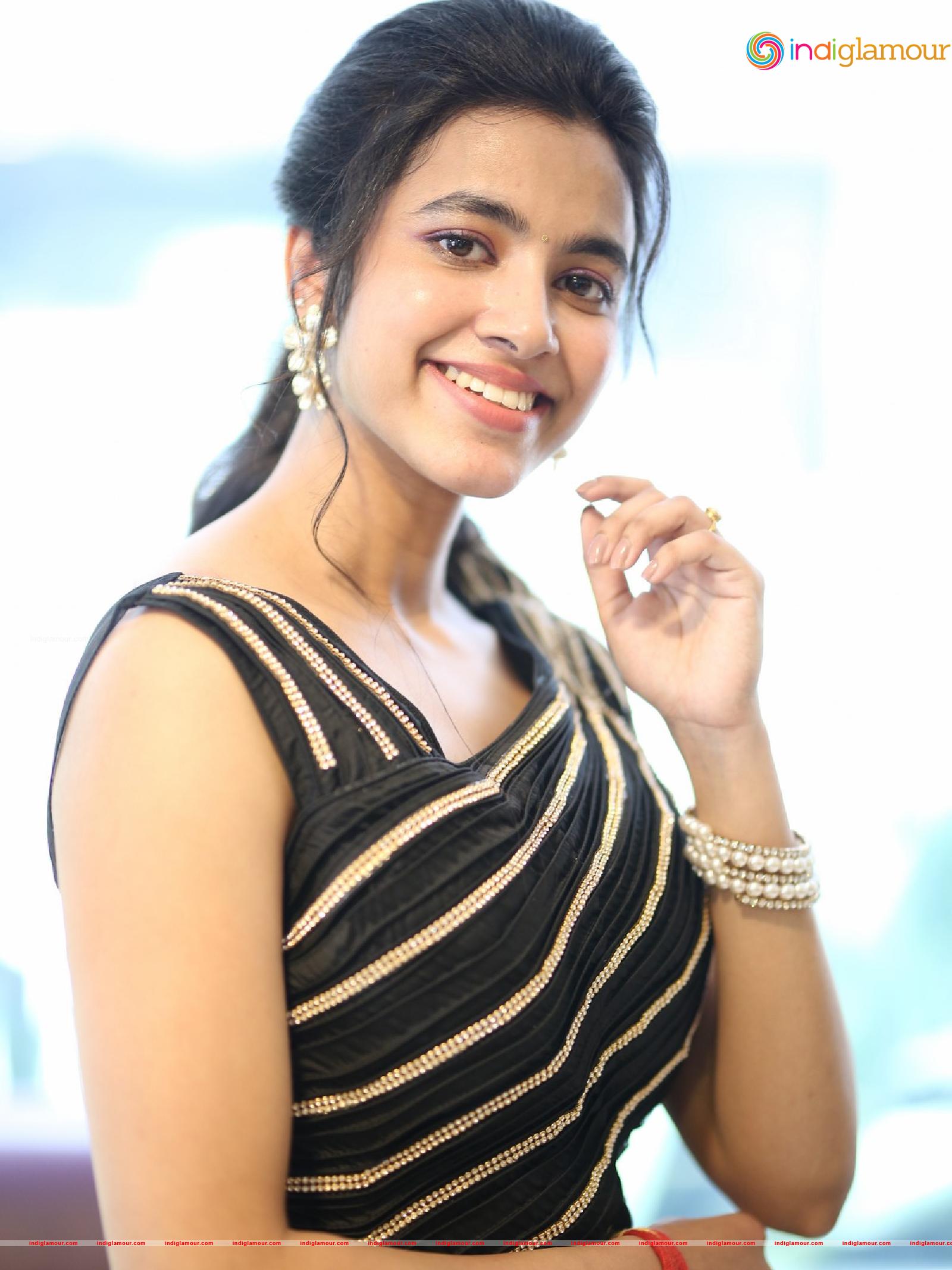 Shivani Nagaram Actress hd photo