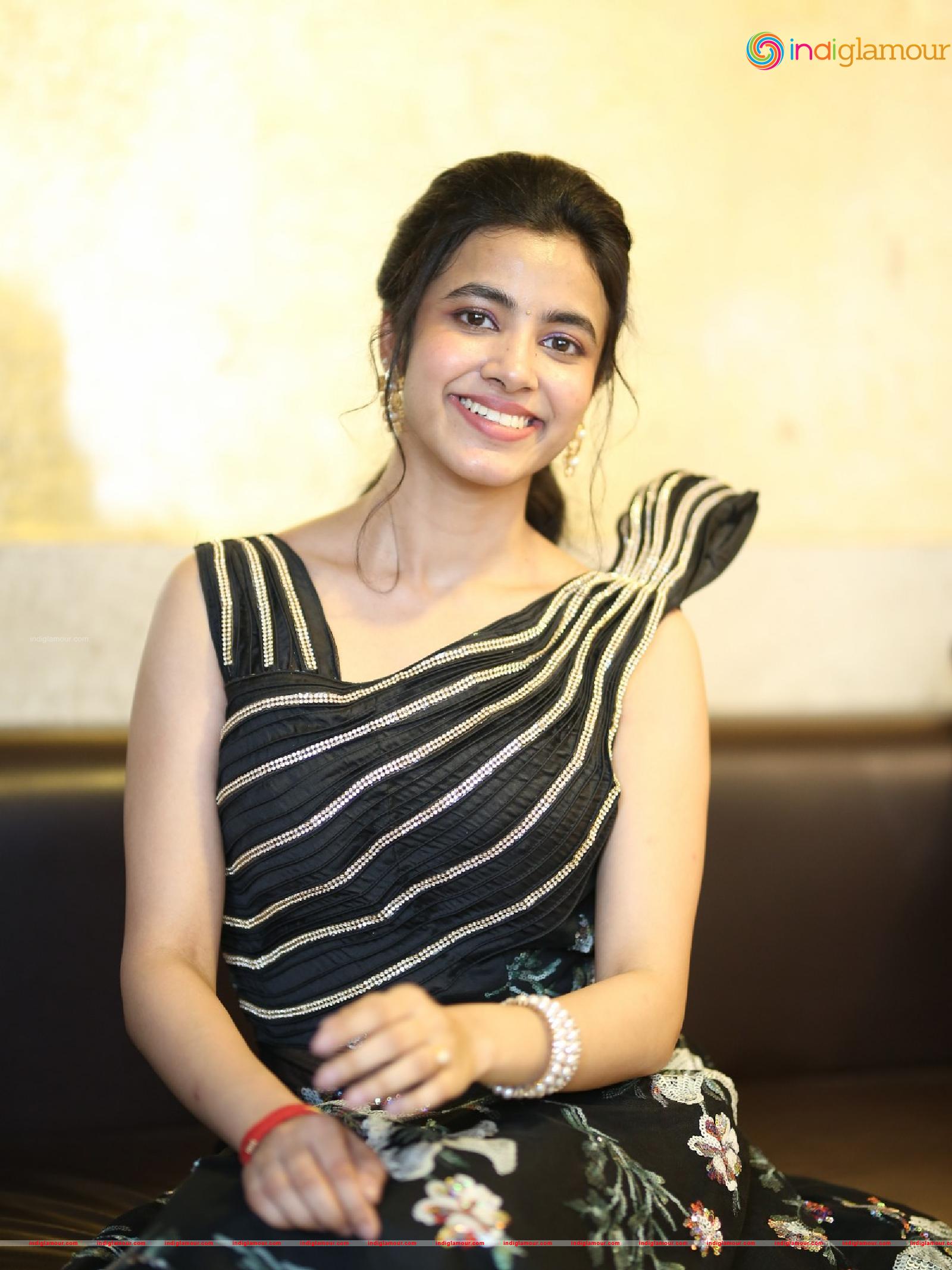 Shivani Nagaram Actress hd photo