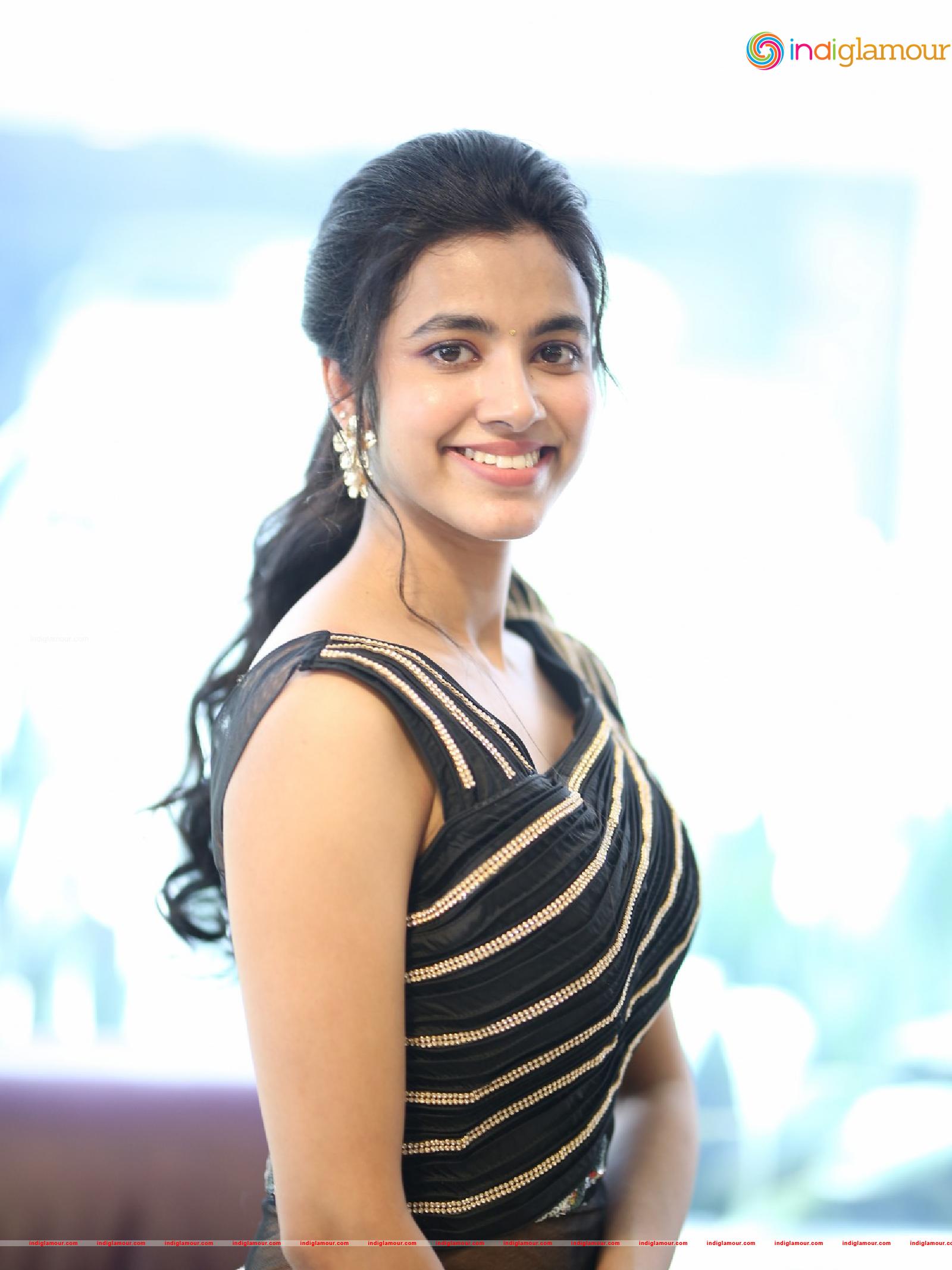 Shivani Nagaram Actress hd photo