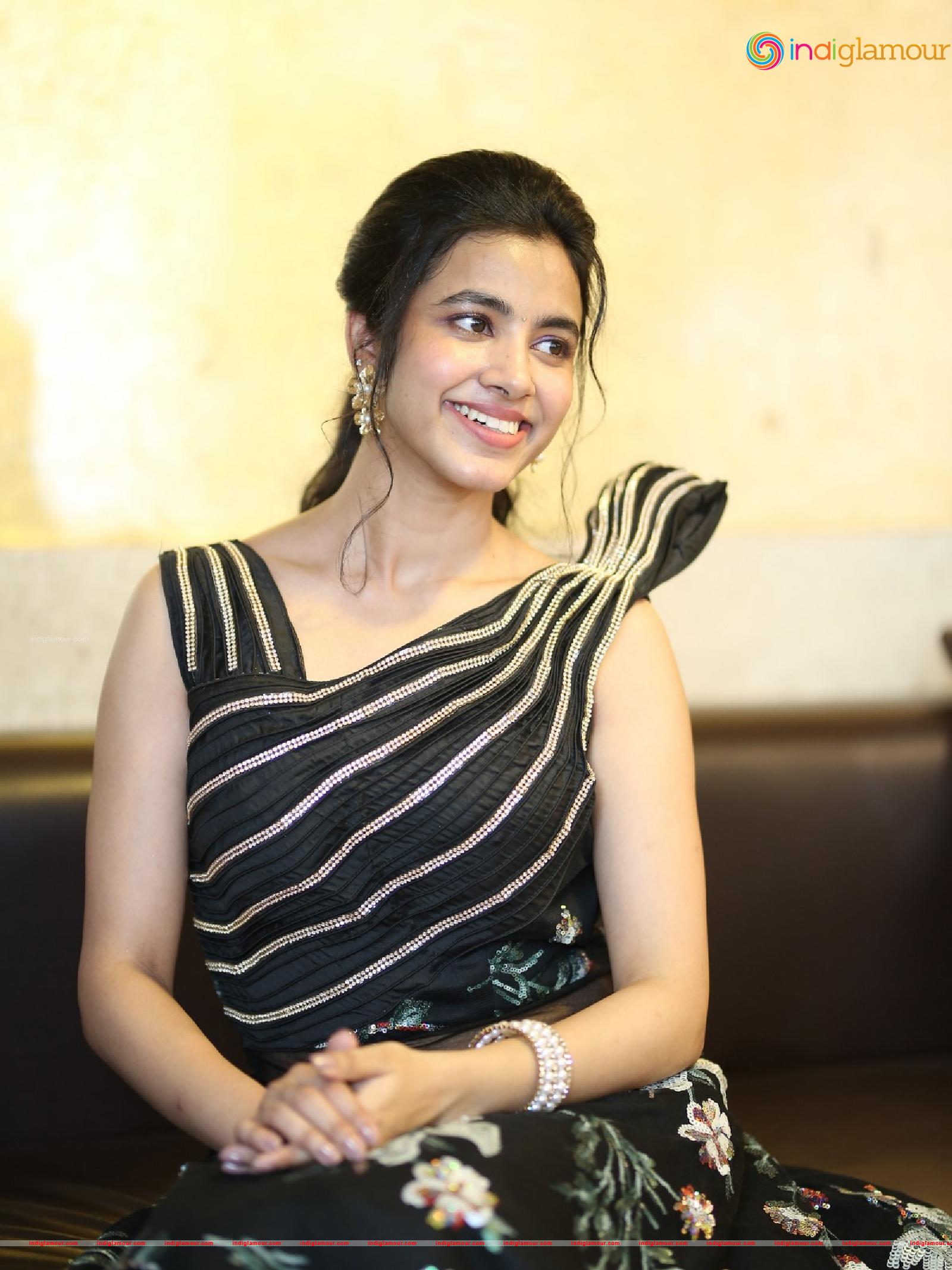 Shivani Nagaram Actress hd photo