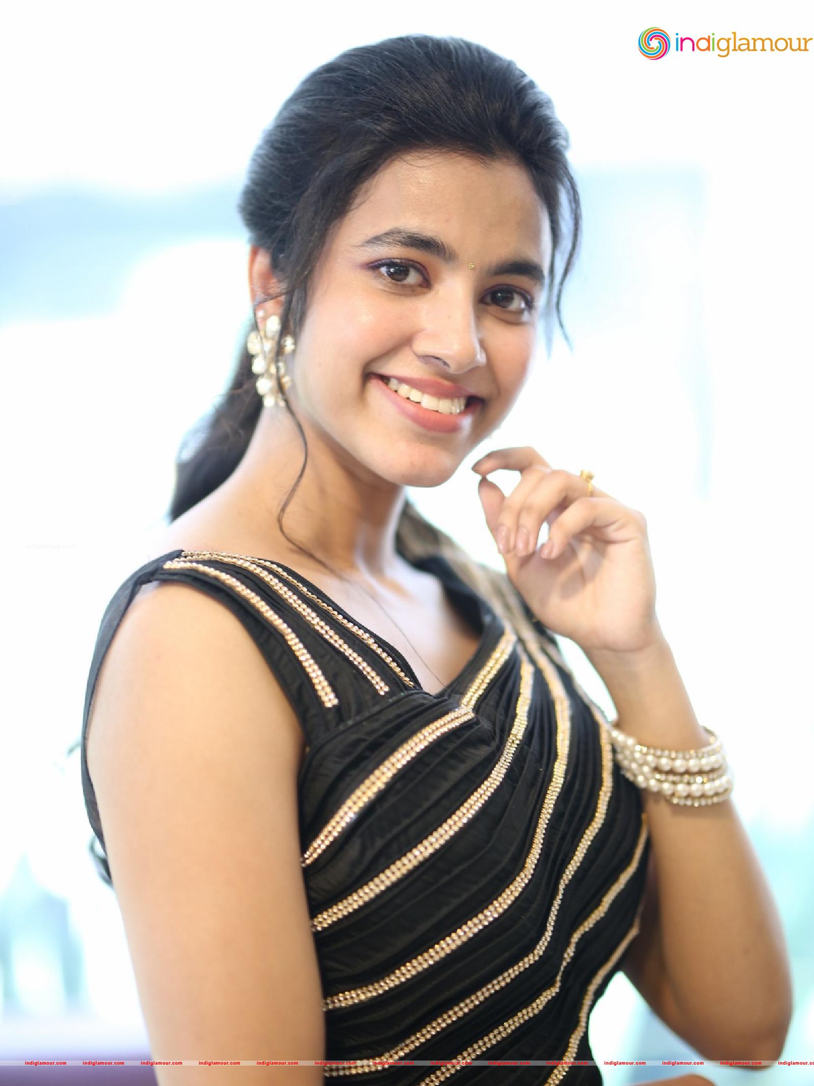 Shivani Nagaram Actress hd photo