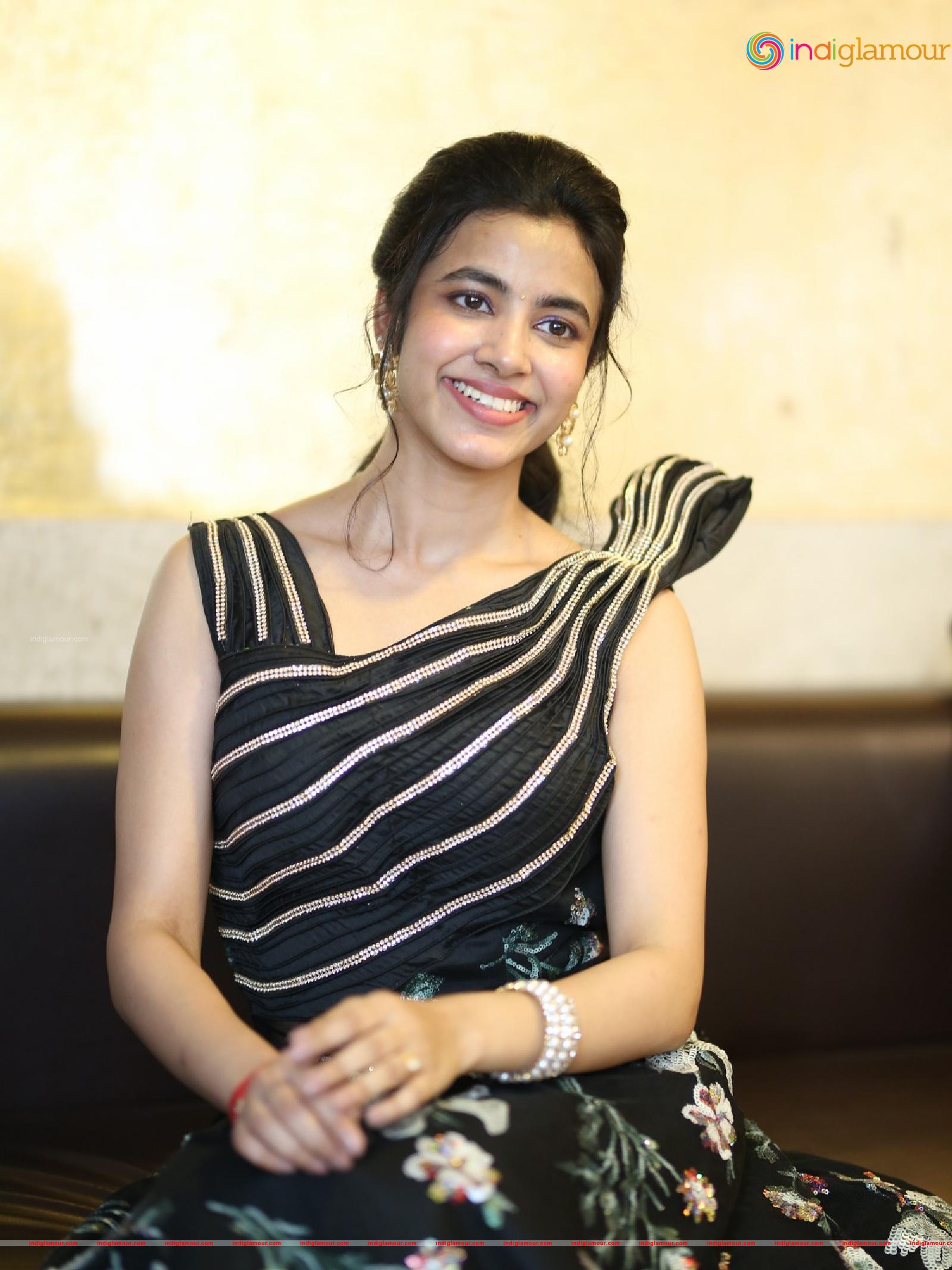 Shivani Nagaram Actress hd photo