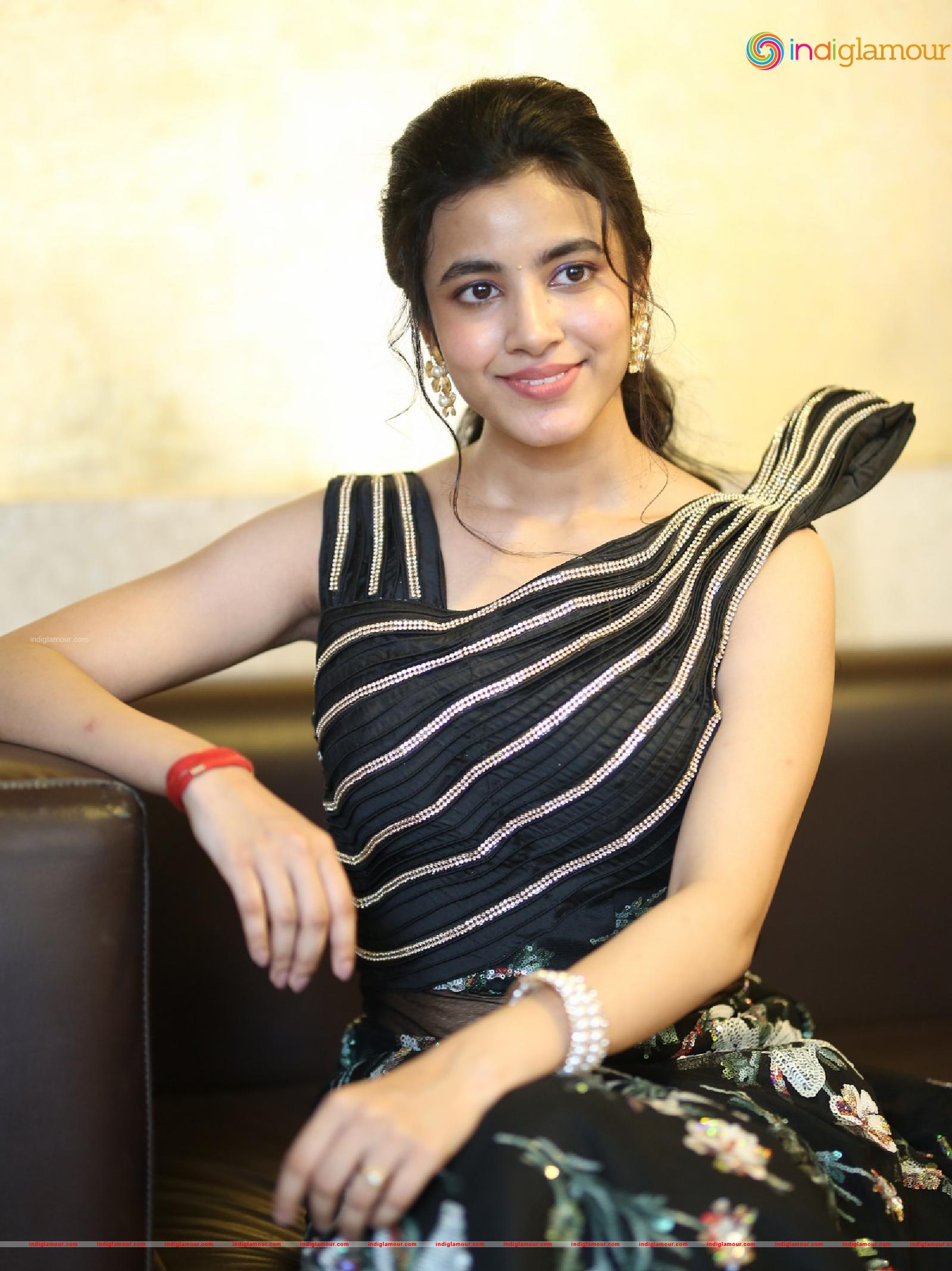 Shivani Nagaram Actress hd photo