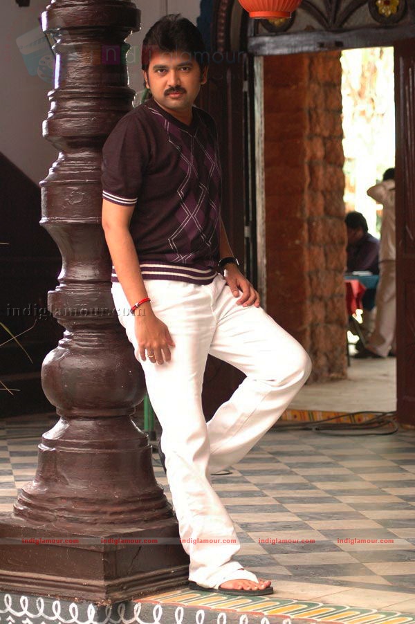 Hasini Movie hd photo