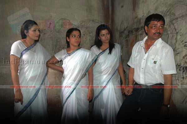 Hasini Movie hd photo