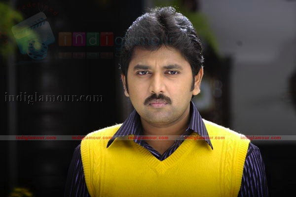 Hasini Movie hd photo
