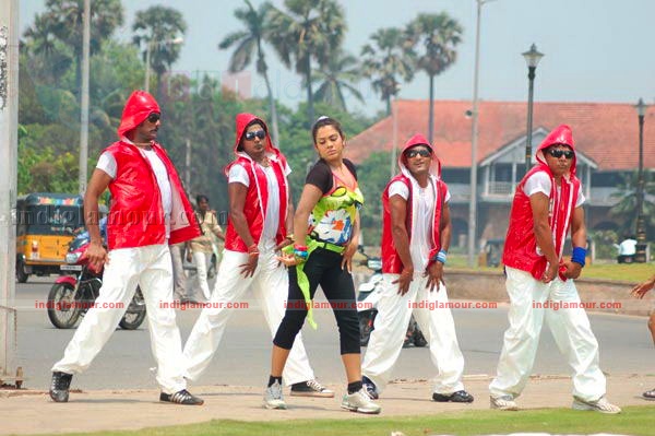 Hasini Movie hd photo