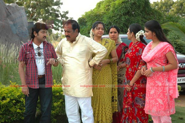 Hasini Movie hd photo