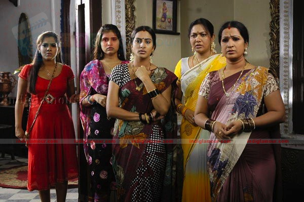 Hasini Movie hd photo