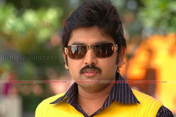 Hasini Movie hd photo
