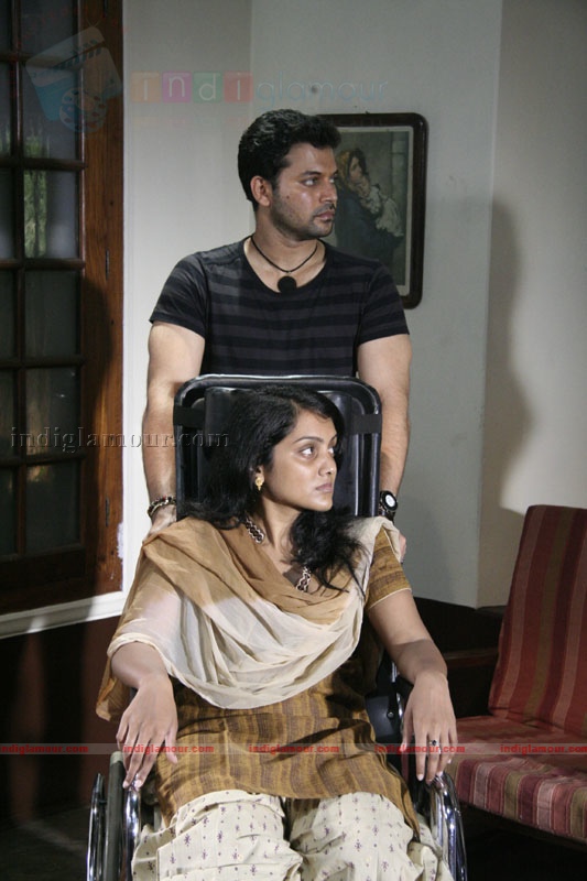 Iddaru Monagallu Movie hd photo