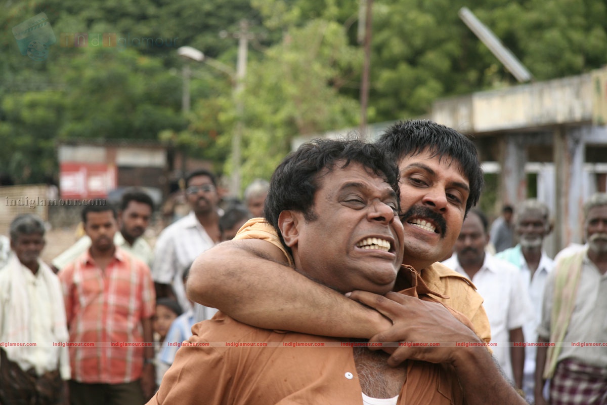 Iddaru Monagallu Movie hd photo