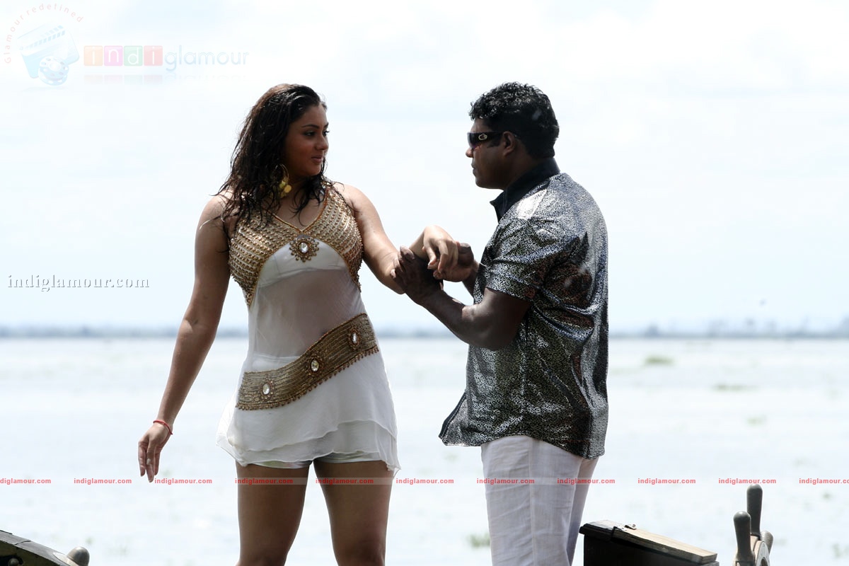 Iddaru Monagallu Movie hd photo