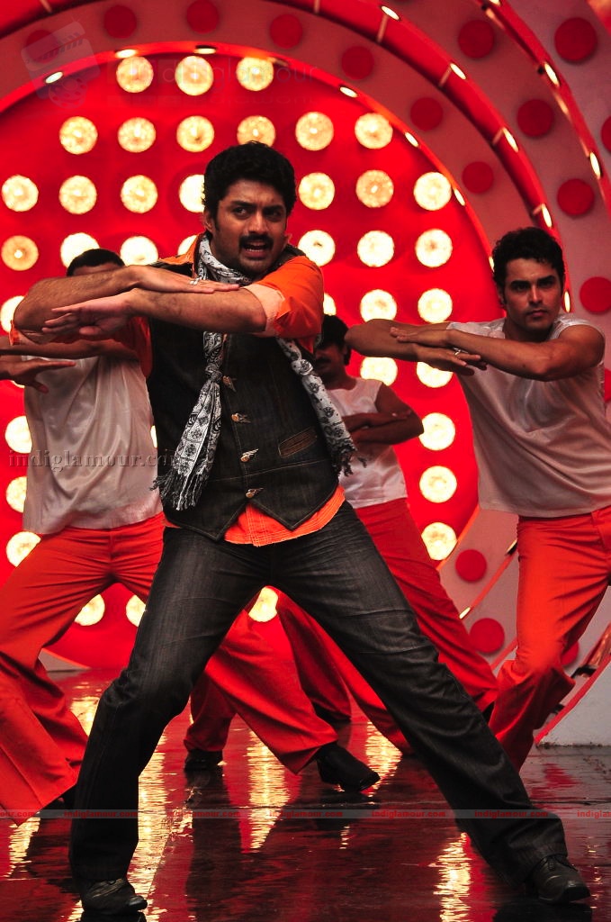 Jayeebhava Movie hd photo