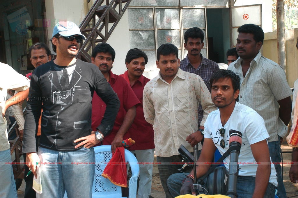 Jayeebhava Movie hd photo