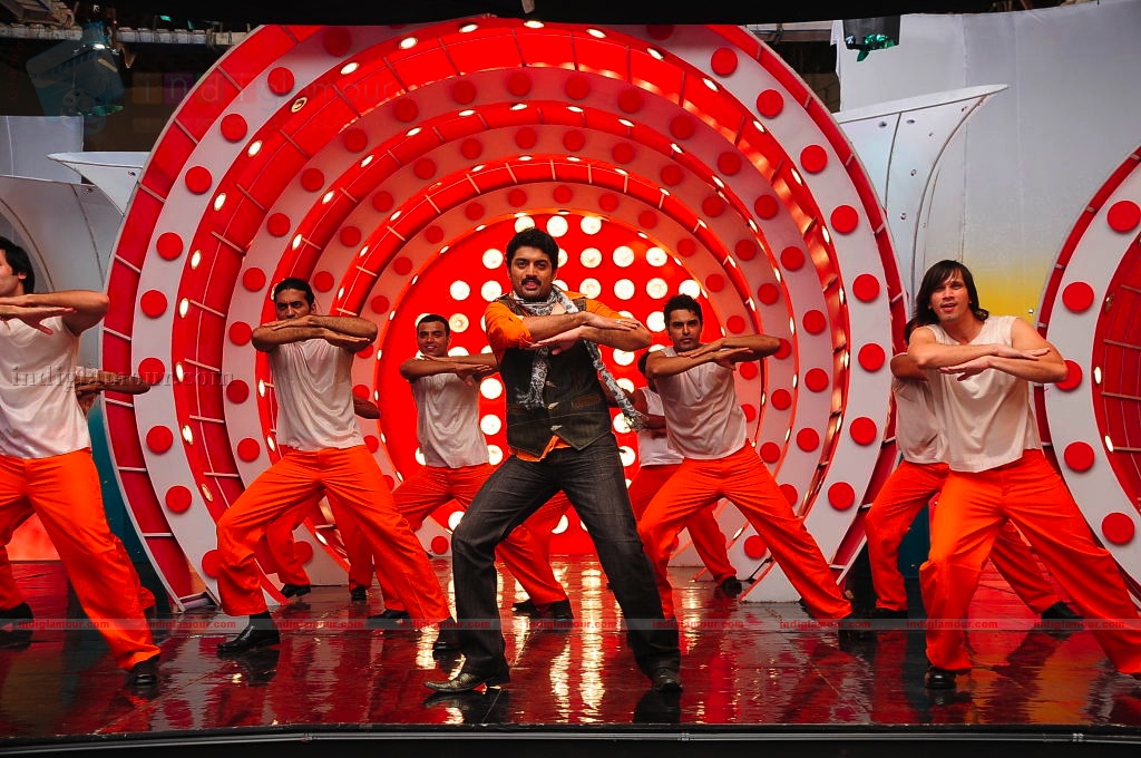 Jayeebhava Movie hd photo
