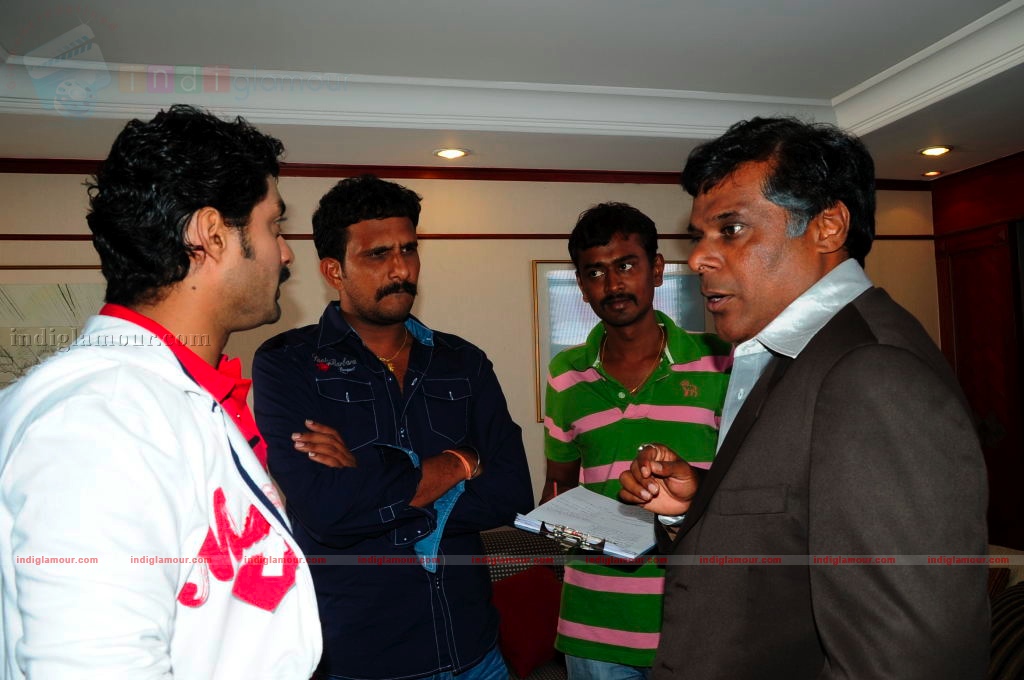 Jayeebhava Movie hd photo