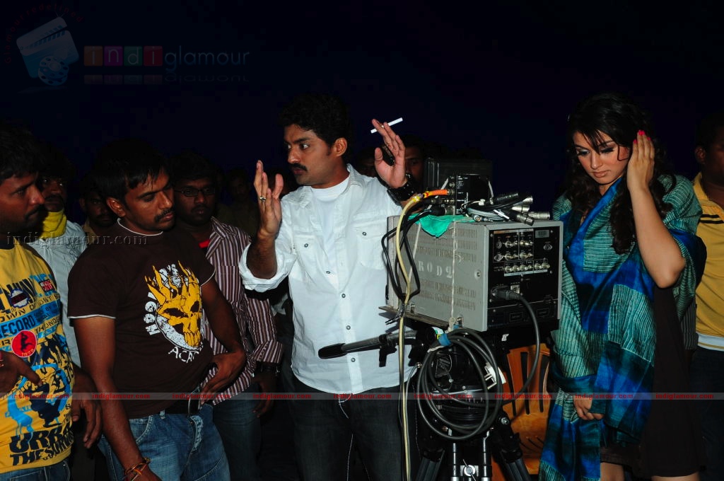Jayeebhava Movie hd photo