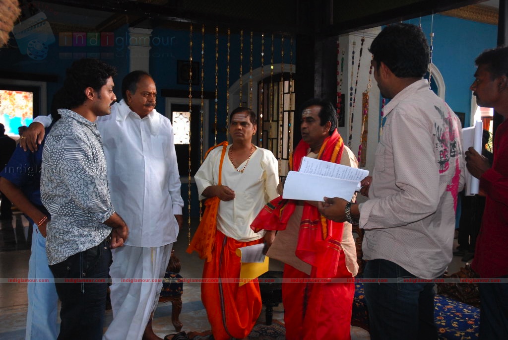 Jayeebhava Movie hd photo