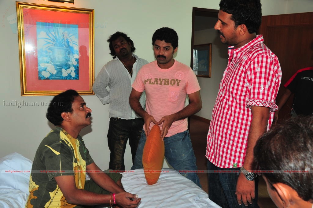 Jayeebhava Movie hd photo