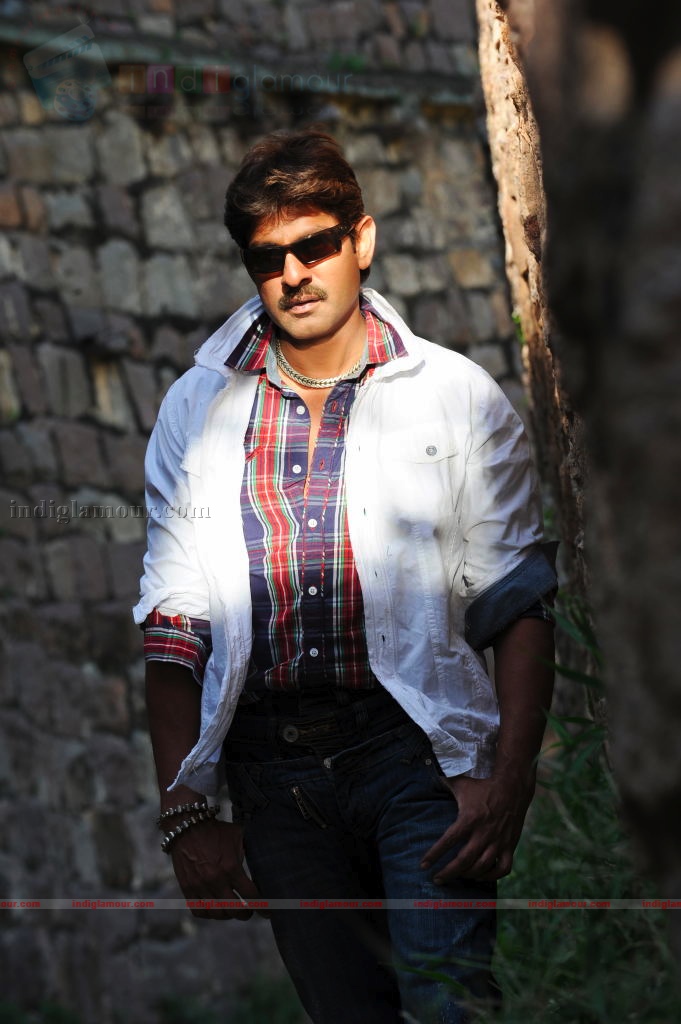 Pravarakyudu Movie hd photo