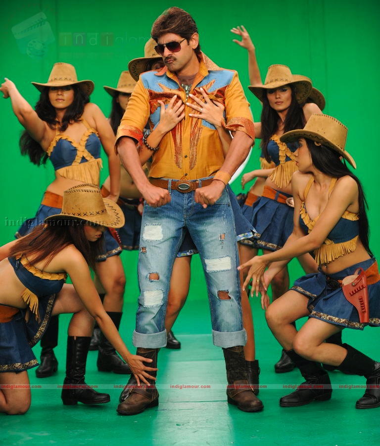 Pravarakyudu Movie hd photo