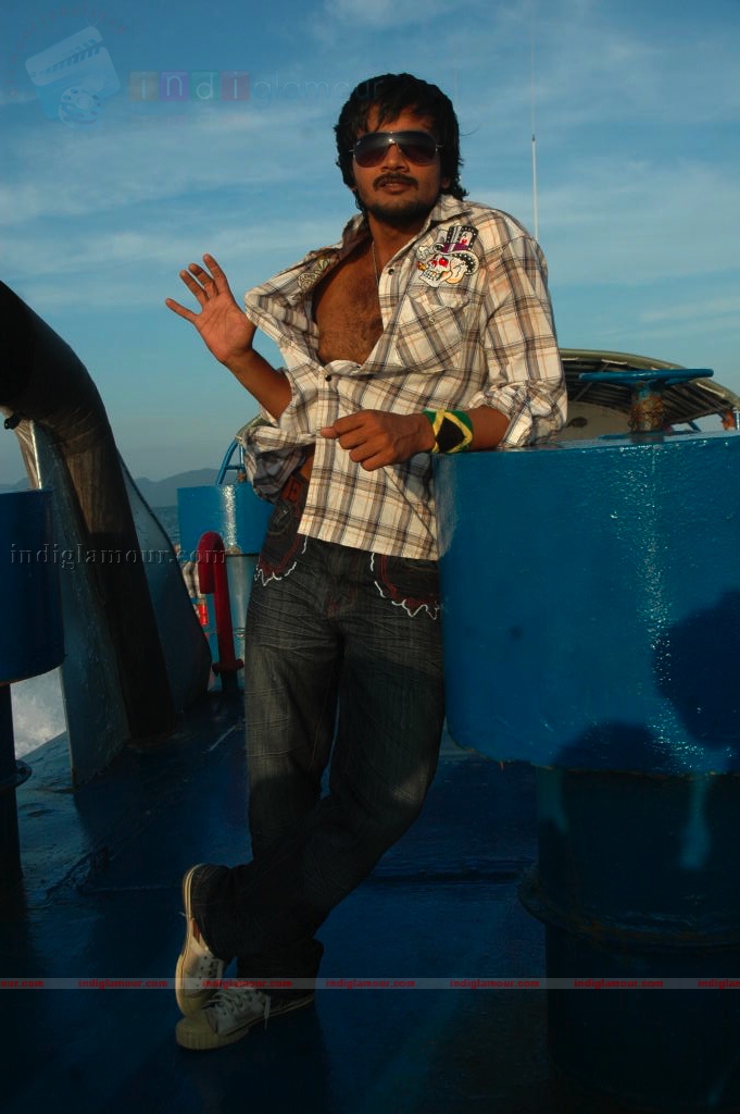 Vaade Kaavali Movie hd photo
