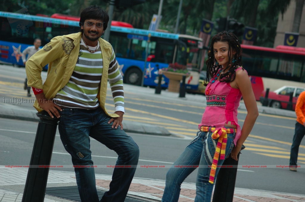 Vaade Kaavali Movie hd photo