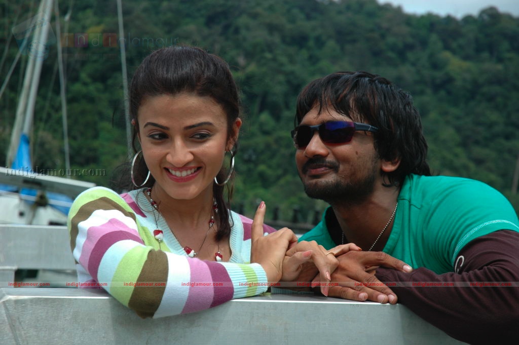 Vaade Kaavali Movie hd photo