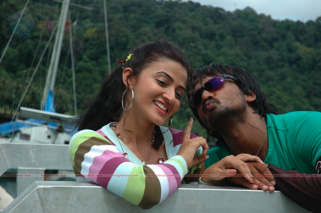 Vaade Kaavali Movie hd photo