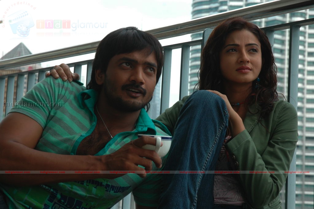 Vaade Kaavali Movie hd photo