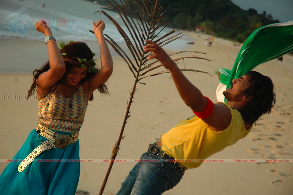 Vaade Kaavali Movie hd photo