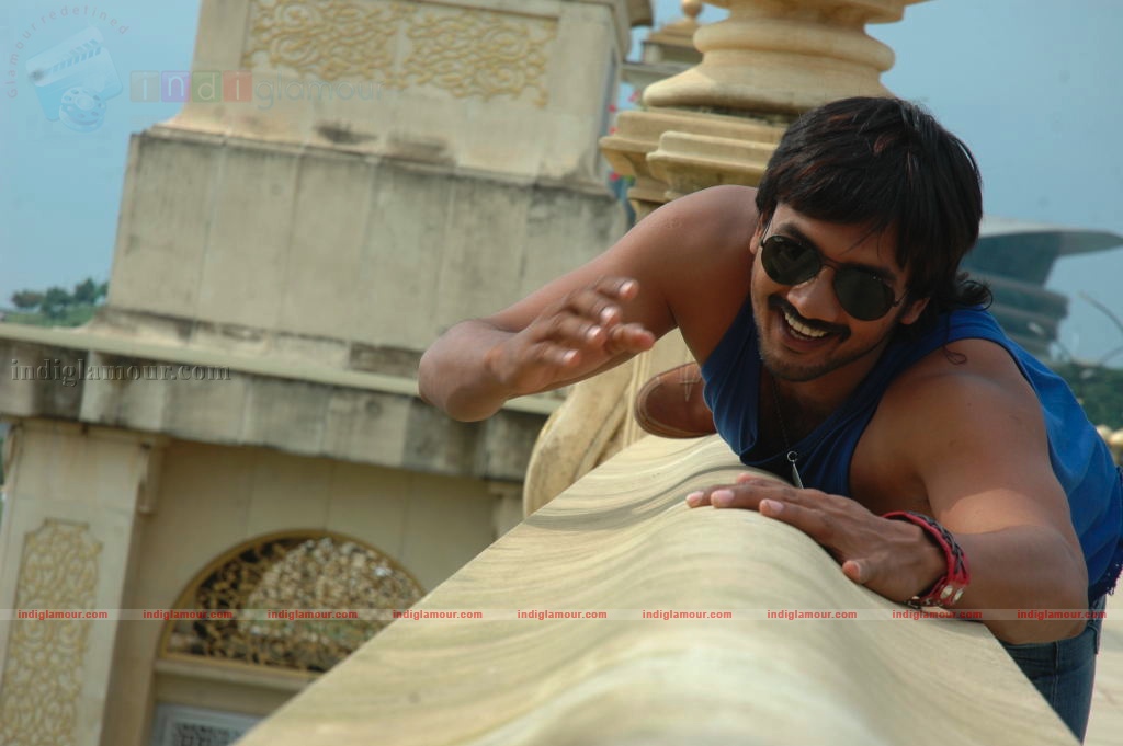 Vaade Kaavali Movie hd photo