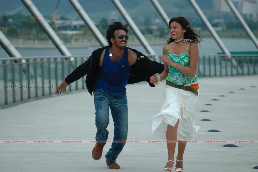 Vaade Kaavali Movie hd photo