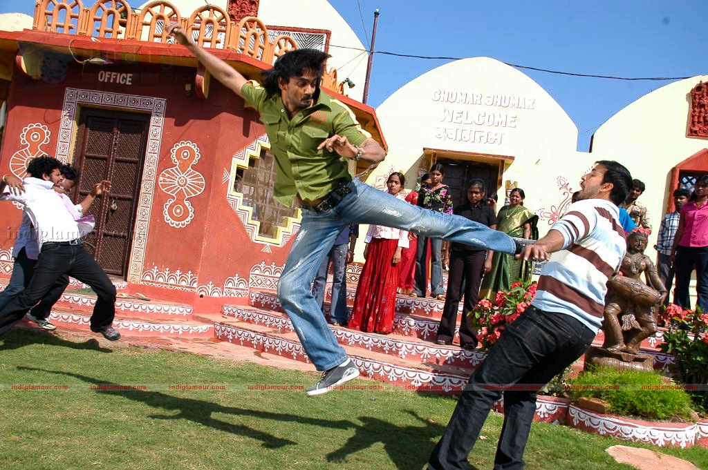 Vaade Kaavali Movie hd photo