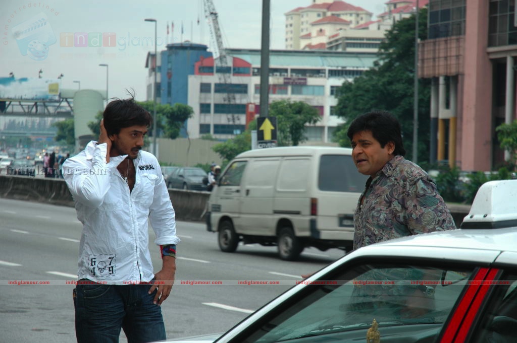 Vaade Kaavali Movie hd photo