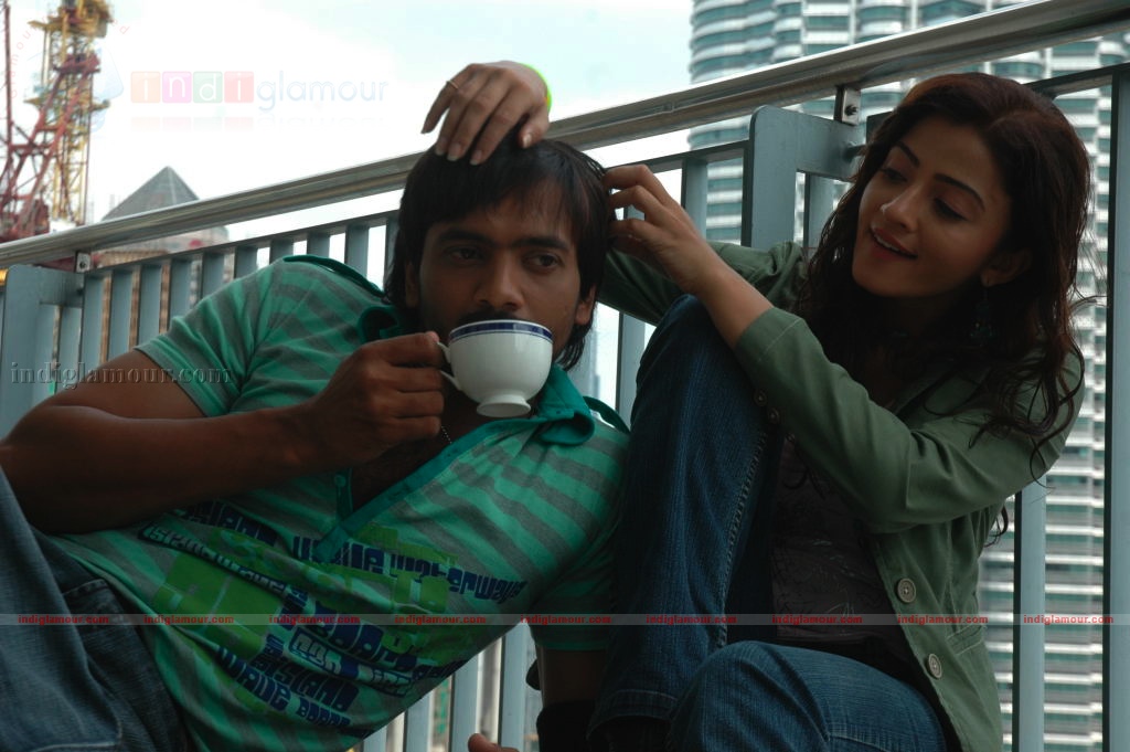 Vaade Kaavali Movie hd photo