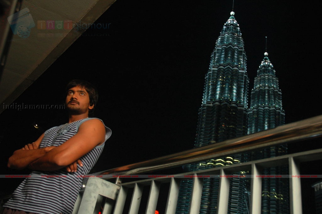 Vaade Kaavali Movie hd photo