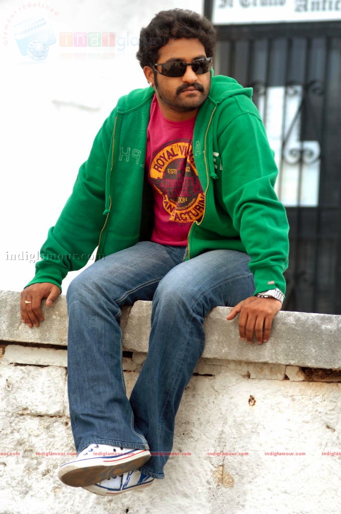 Adurs Movie hd photo