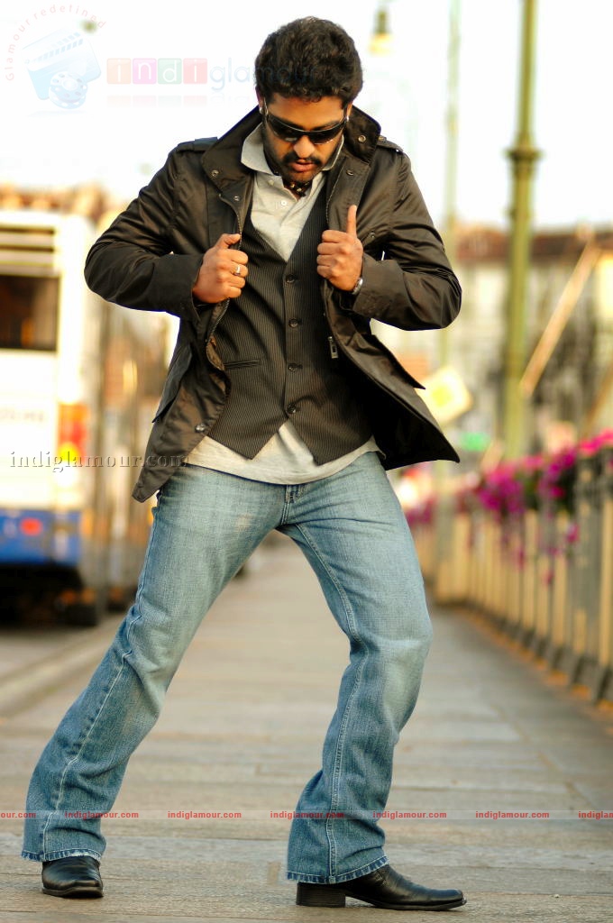 Adurs Movie hd photo