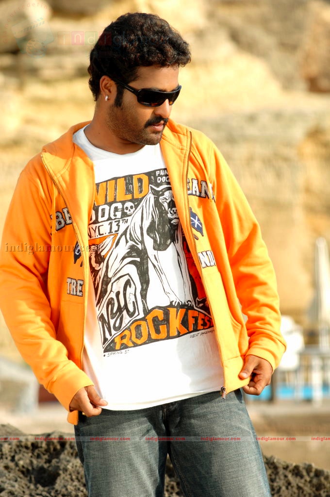 Adurs Movie hd photo