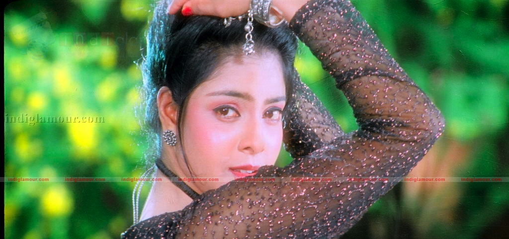 Emaindi Nalo Movie hd photo