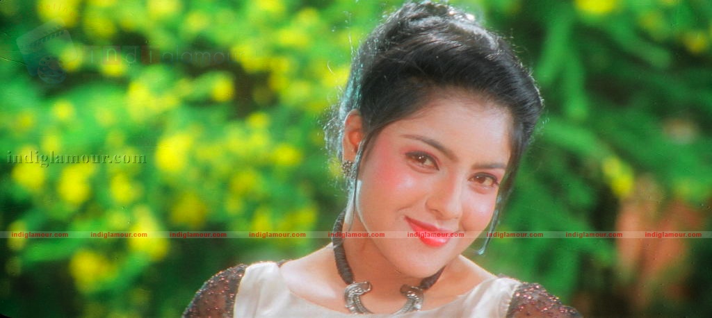 Emaindi Nalo Movie hd photo